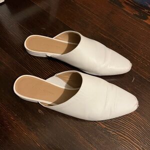 Banana Republic white slip on mules